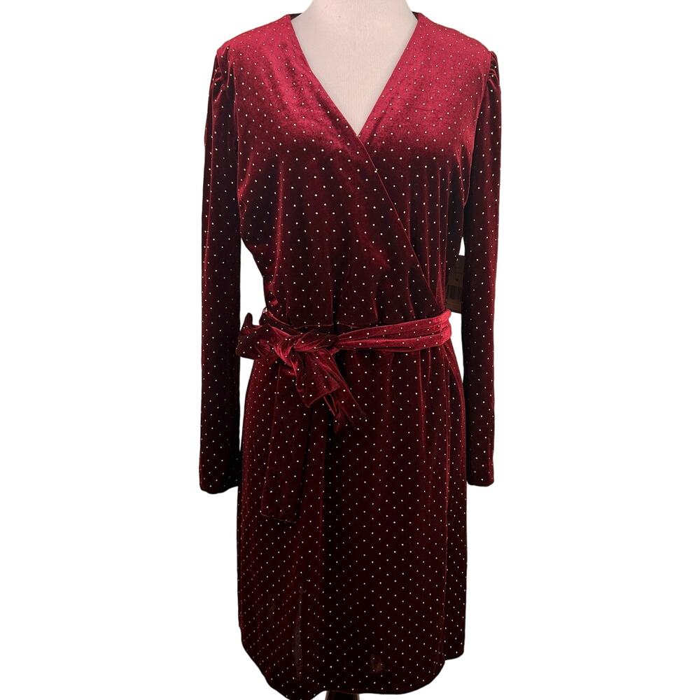 Alexia Admor Amelia Studded Maroon Velvet Wrap Dress Size Medium New with tags